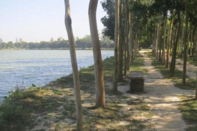 সম্ভাবনাময় পর্যটন স্থান কুড়িগ্রামের টুপামারী পুকুর