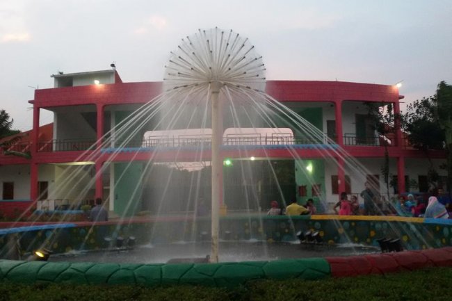 ব্যক্তিগত উদ্যোগে গড়ে তোলা ড্রিমল্যান্ড এডুকেশনাল পার্ক : গাইবান্ধা