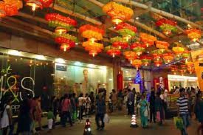 HOW MUCH DO BANGLADESHI TOURISTS SPEND WHEN THEY VISIT INDIA?
